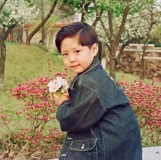 kdramalive Park Bo Gum Childhood Photo