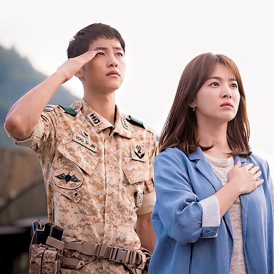 Song-Joong-Ki-Song-Song Hye-kyo and Song Joong-ki in the K-drama Descendants of th Sun. kdramalive