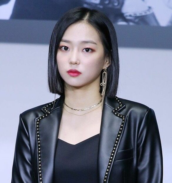 Yeeun : Wiki, Career, Awards, 8 Fun Facts & More - KDrama Live