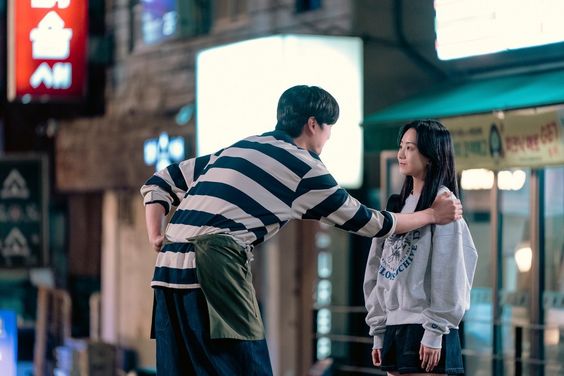Kdramalive image of Na In-woo and Cho Yi-hyun in "Ditto" (2022).