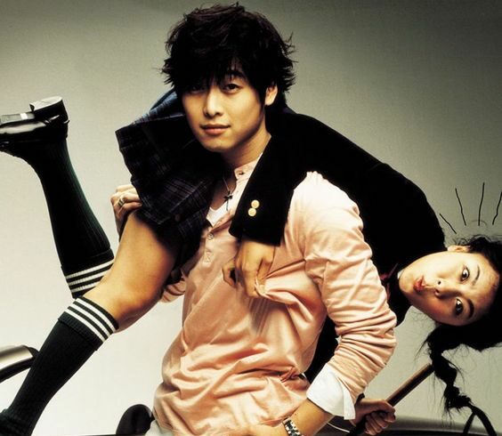 Kdramalive image of Kim Jaewon and Ha Ji-won in "100 Days with Mr. Arrogant" (2004)