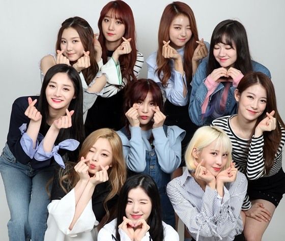 Kdramalive Image of Girls' Generation.