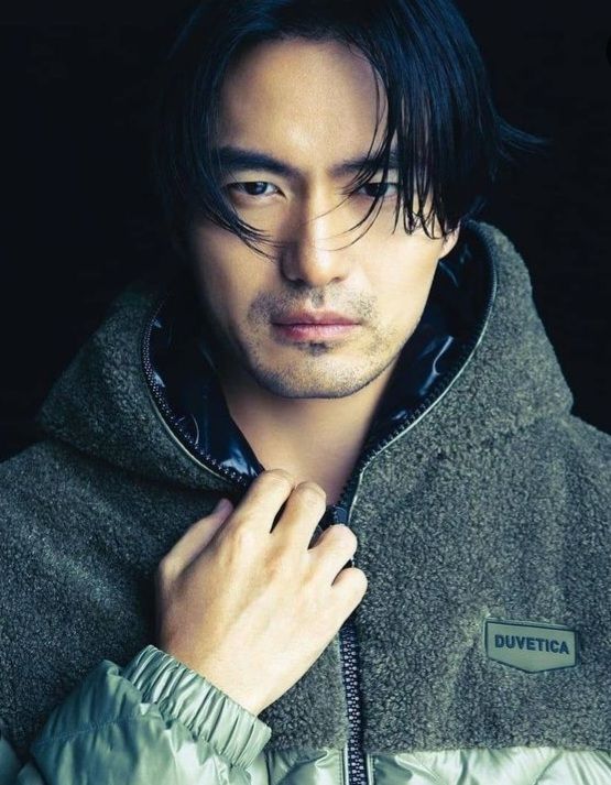 Kdramalive Image of Lee Jin-wook.