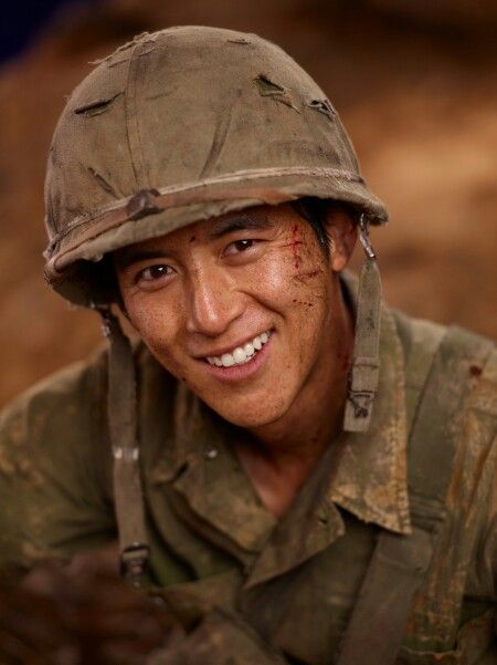 Kdramalive image of Go Soo in "The Front Line" (2011)